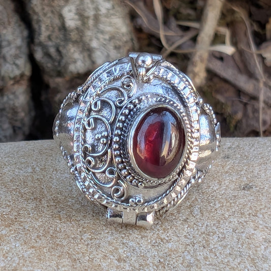Medieval Eye - Gemstone Poison Box Locket Ring in Sterling Silver