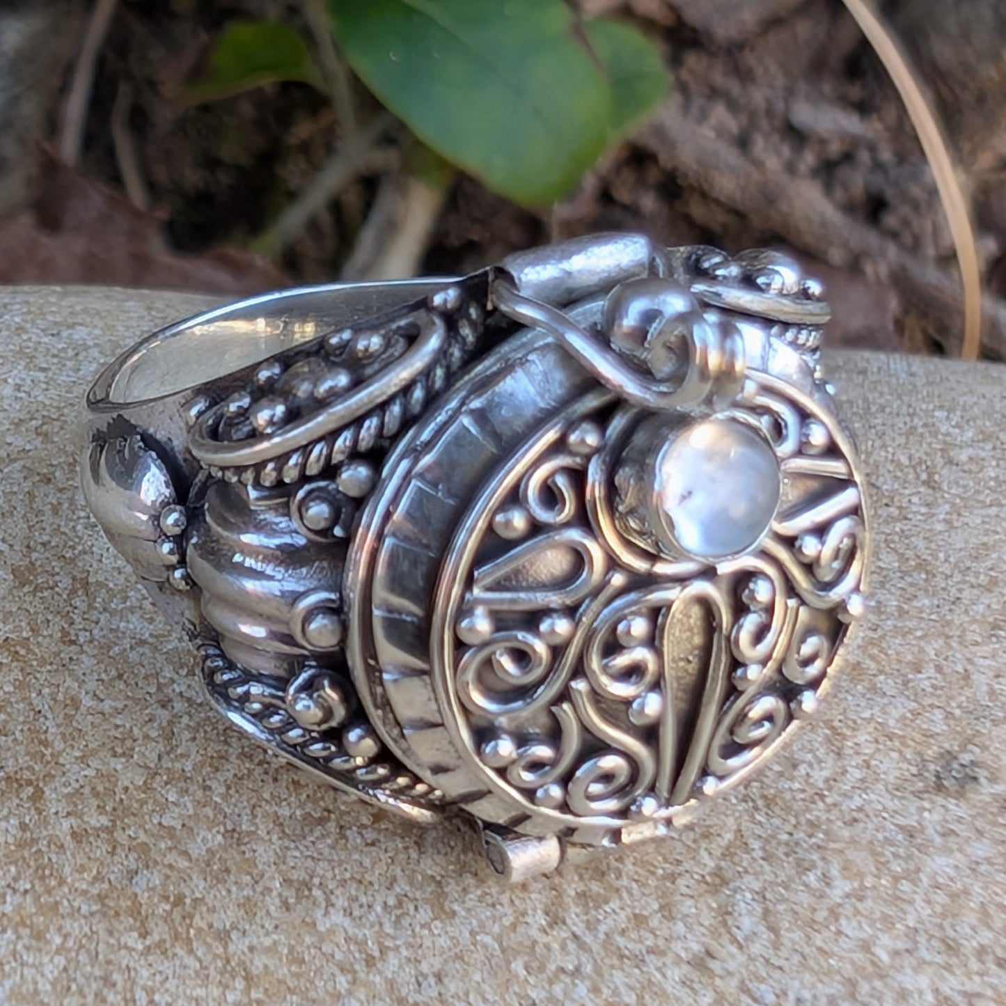 Secret Chamber Round Poison Ring in Sterling Silver