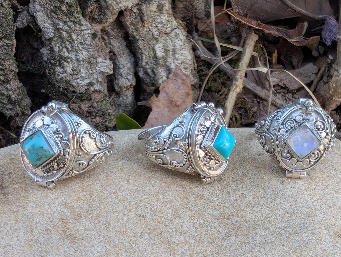 Gemstone Poison Ring in Sterling Silver - Secret Keeper